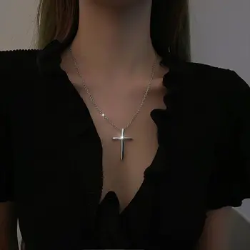 Модно Мъжко Висококачествено Сребърно Колие с Отложено във формата на Кръст, Индивидуално е Просто колие с Кръст, Верига Бижута на Едро